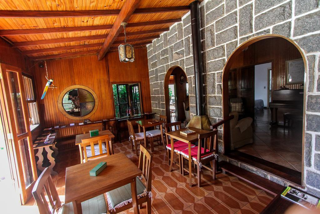 Pousada Morada Das Flores Petrópolis Buitenkant foto